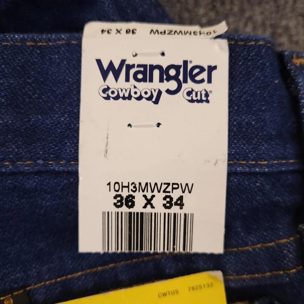 NWT Wrangler Cowboy Cut 13WMZ Original Fit 36x34 Straight Western Rodeo Denim - Picture 6 of 8